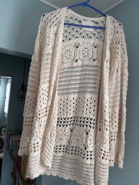 Open-Knit Cream Cardigan